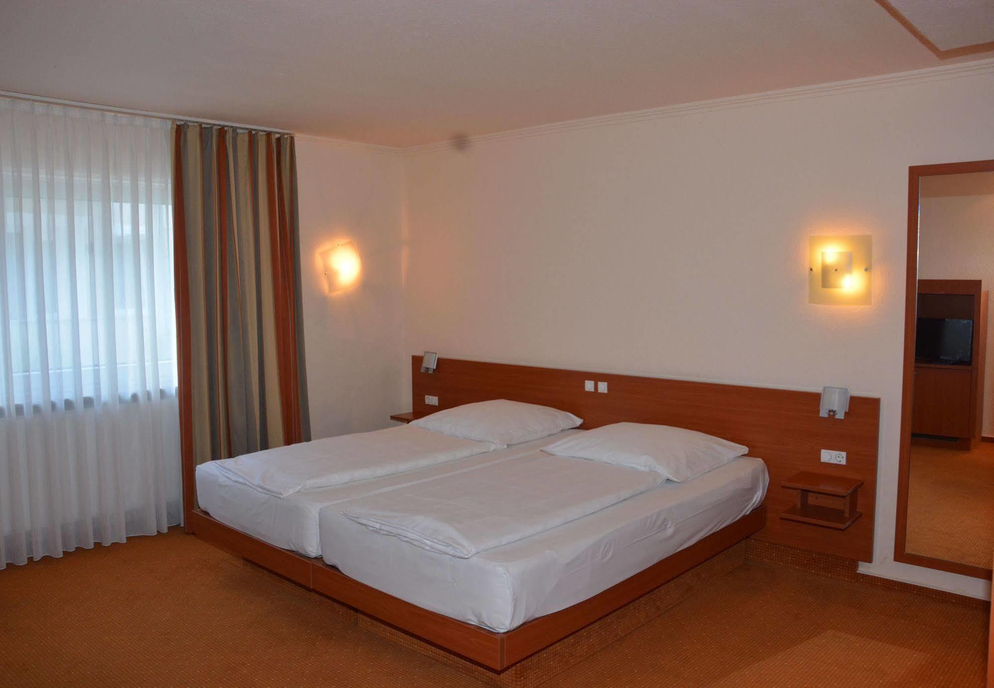 ברמן Hotel Falk מראה חיצוני תמונה